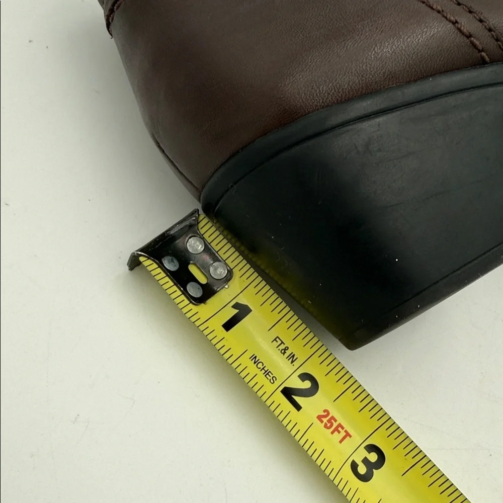 Clarks Elegant Brown Ankle Boots women 9M casual office retro comfort Y2K